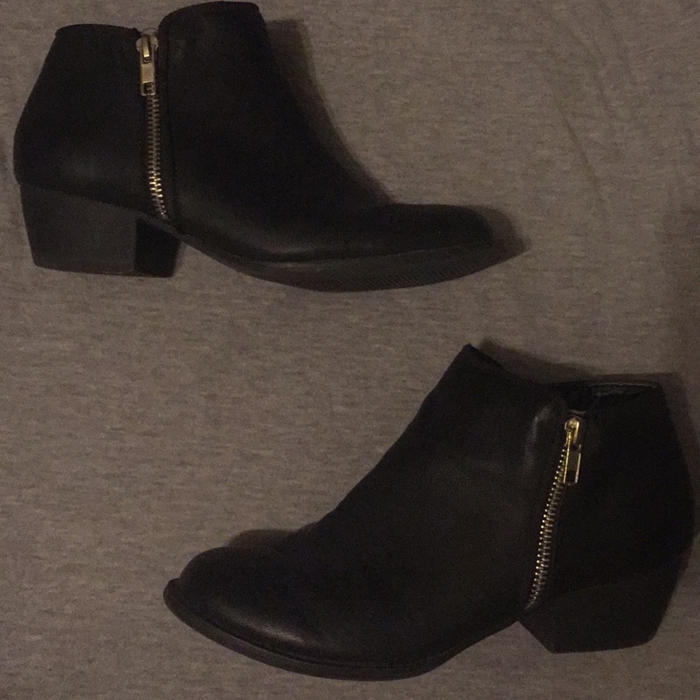 Unionbay booties